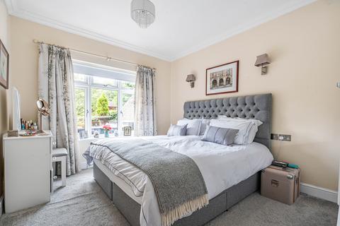 2 bedroom apartment for sale, Callow Hill, Virginia Water, Surrey, GU25