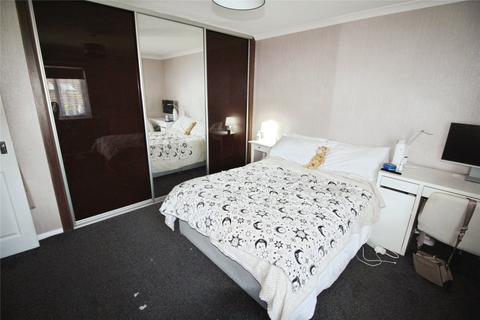 3 bedroom semi-detached house for sale, Rectory Park Drive, Basildon, Essex, SS13