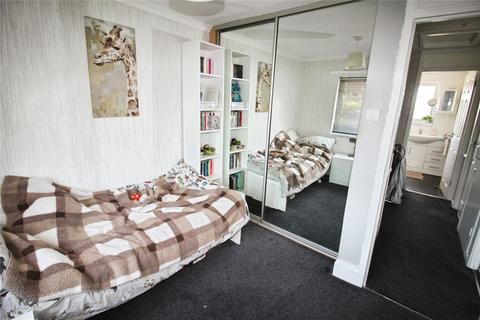 3 bedroom semi-detached house for sale, Rectory Park Drive, Basildon, Essex, SS13