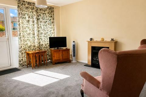 2 bedroom end of terrace house to rent, Franklin Road, Biggleswade, SG18