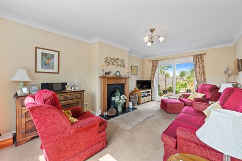 3 bedroom semi-detached house for sale, Isham Road, Kettering NN14