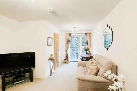 1 bedroom apartment for sale, Sewardstone Road, Waltham Abbey, Essex, EN9 1FQ