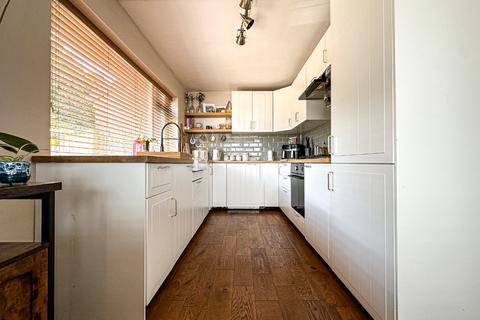 undefined, Hartrow Close, Taunton, Somerset