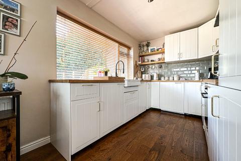 undefined, Hartrow Close, Taunton, Somerset