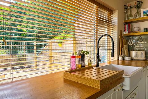 undefined, Hartrow Close, Taunton, Somerset