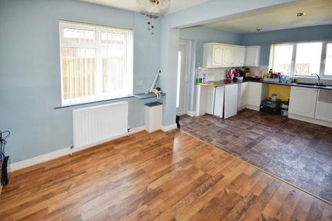 2 bedroom bungalow for sale, Gatrum Lane, Chapel St. Leonards, Skegness, Lincolnshire, PE24 5TN