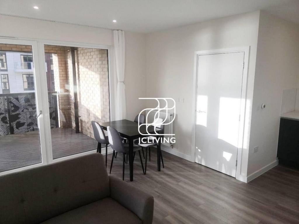 Apartment in London - View 2