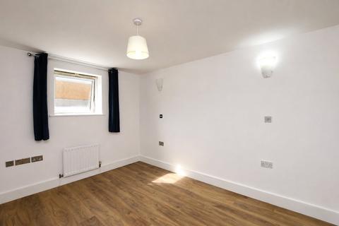2 bedroom apartment to rent, Malt House Place, ROMFORD RM1