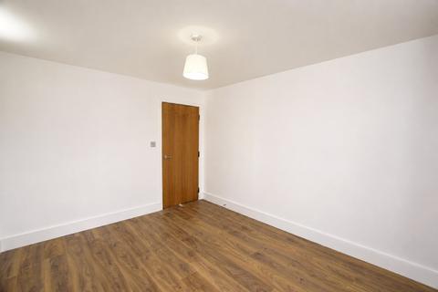 2 bedroom apartment to rent, Malt House Place, ROMFORD RM1