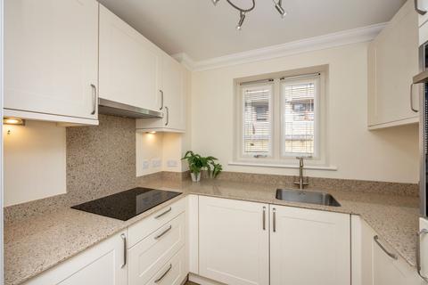 2 bedroom flat for sale, Bolnore Road, Fleur De Lis, RH16