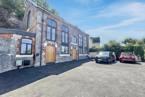 4 bedroom semi-detached house to rent, Zion Road, Torquay, TQ2