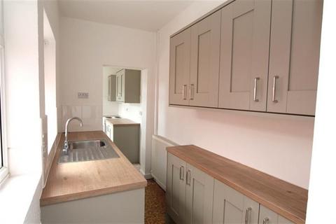 2 bedroom terraced house to rent, Butt Lane, HU17