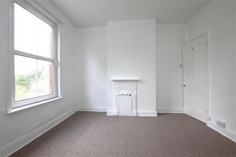 2 bedroom terraced house to rent, Butt Lane, HU17