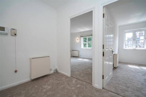 2 bedroom apartment for sale, Church Crescent, London, N10