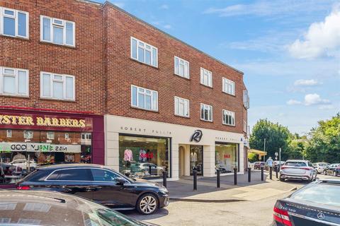 High Street, Banstead