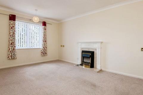 1 bedroom flat for sale, 304 Kingsgate, Pennsylvania Road, Exeter, Devon, EX4 6DH