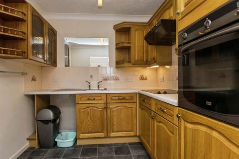 1 bedroom flat for sale, 304 Kingsgate, Pennsylvania Road, Exeter, Devon, EX4 6DH
