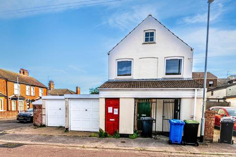 Property for sale, 29 Hervey Street, Lowestoft, Suffolk, NR32 2JG