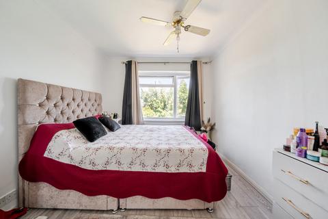 4 bedroom detached house for sale, Bexley Road, Erith