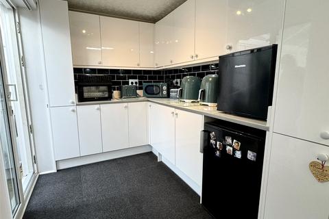 2 bedroom semi-detached house for sale, Hervey Road, Somerset TA20