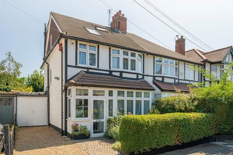 Chudleigh Road, Twickenham TW2