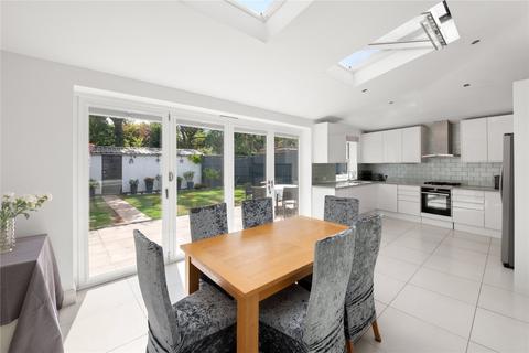 3 bedroom semi-detached house for sale, Roundways, Ruislip HA4