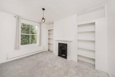 2 bedroom flat for sale, Victoria Road, London N4