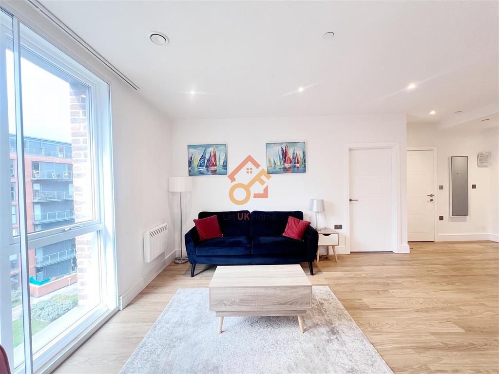 Apartment in Birmingham, West Midlands - View 2