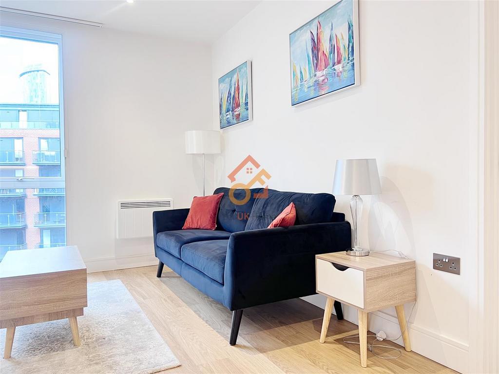 Apartment in Birmingham, West Midlands - View 3