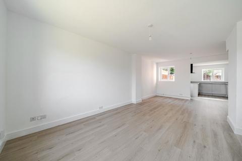3 bedroom semi-detached house for sale, Queens Gardens, Hoyland, Barnsley