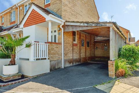 2 bedroom semi-detached house for sale, Boleyn Close, Maidenbower, Crawley