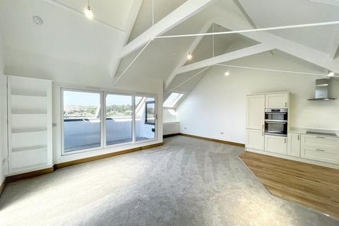 4 bedroom semi-detached house to rent, Zion Road, Torquay, TQ2