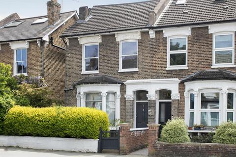 2 bedroom maisonette for sale, Ondine Road, Peckham, SE15
