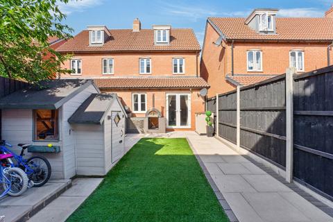 3 bedroom semi-detached house for sale, Brasher Drive, Kettering, NN15