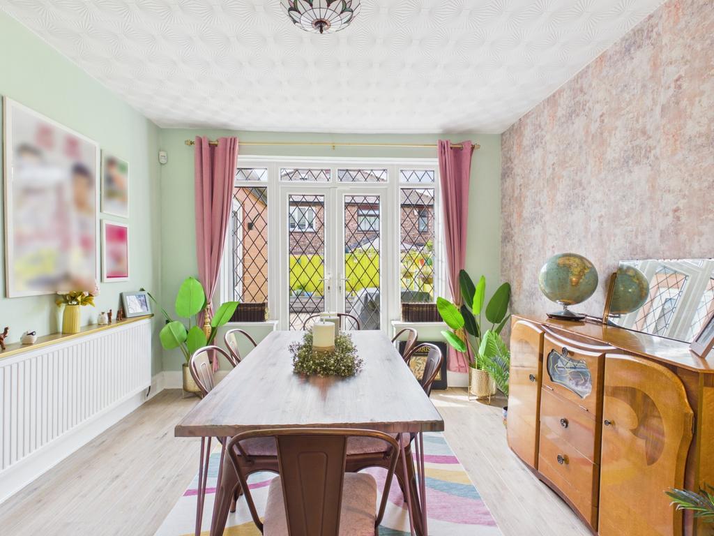 House in Oldham, Greater Manchester - View 5