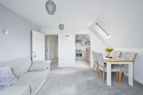 1 bedroom flat for sale, Wesley Place, Epsom Downs KT18