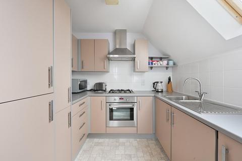 1 bedroom flat for sale, Wesley Place, Epsom Downs KT18