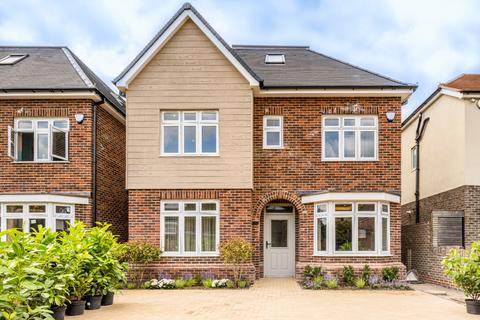 Springcourt Road, Enfield, Greater London EN2
