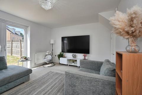 3 bedroom semi-detached house for sale, Denham Drive, Bradford