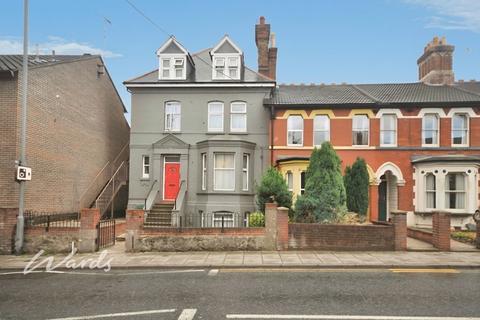 Studio to rent, Tonbridge Road Maidstone ME16