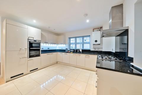 5 bedroom detached house for sale, Colnhurst Road, Watford, WD17