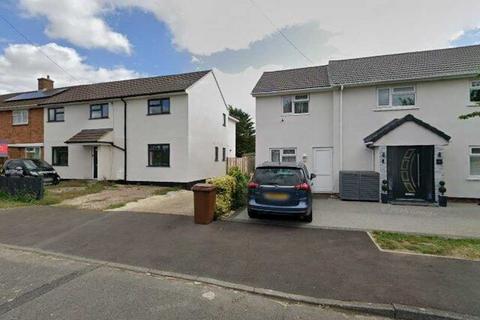 Garage to rent, Sparhawke, Letchworth Garden City SG6
