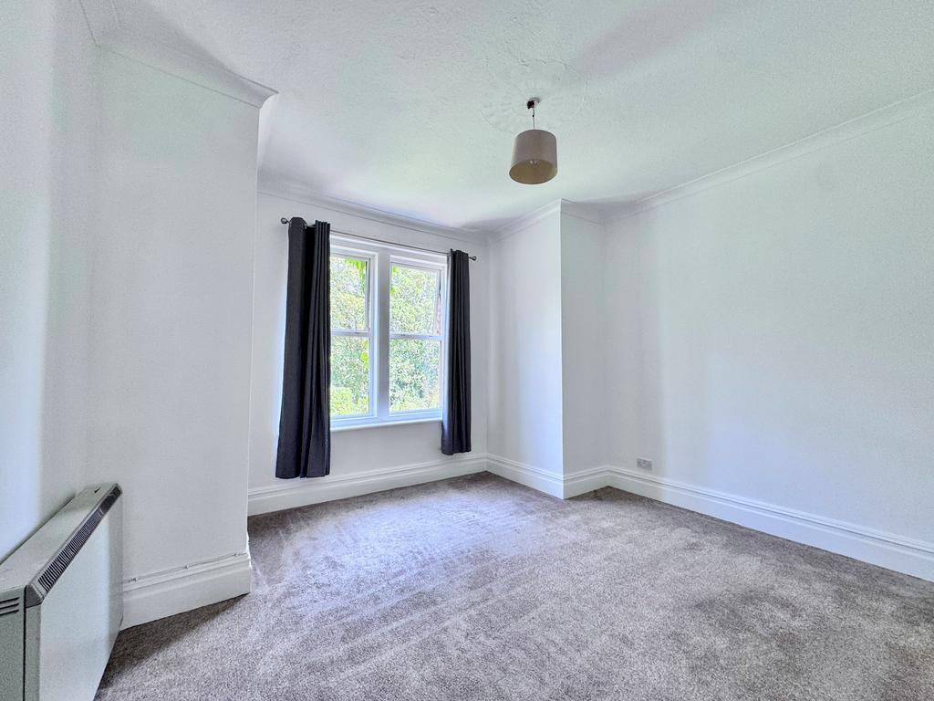 Westvale Court, Bournemouth, BH4 - View 5