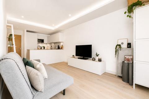 1 bedroom flat for sale, Emerson Court, Kings Cross