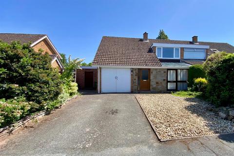3 bedroom semi-detached house for sale, Oatfield Close, Hereford, HR4