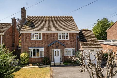 4 bedroom detached house for sale, Forton Road, Chard, Somerset, TA20
