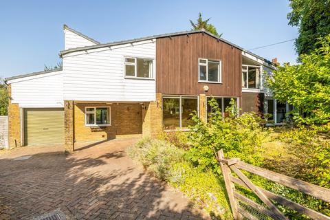 Ricketts Hill Road, Westerham TN16