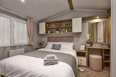 2 bedroom static caravan for sale, Llanmadoc Gower
