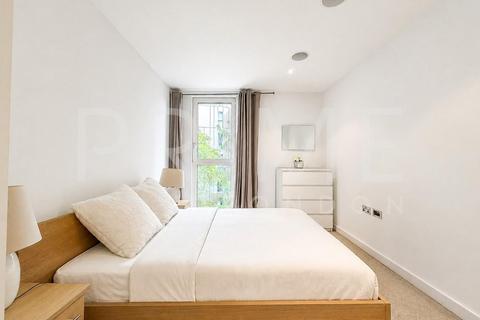 1 bedroom apartment for sale, Bramah House, Grosvenor Waterside SW1W