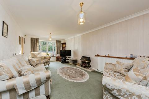 4 bedroom detached house for sale, Sandbach Road North, Alsager, Stoke-on-Trent, Cheshire, ST7
